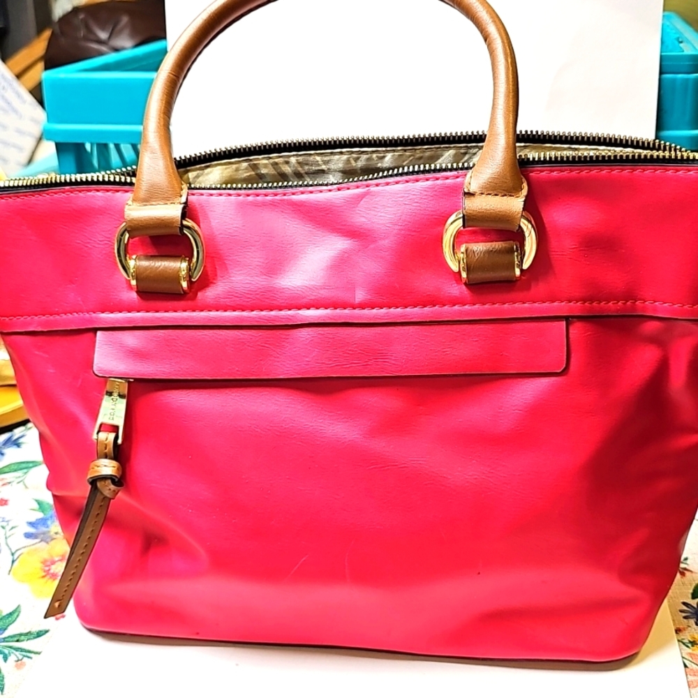 London Fog red purse